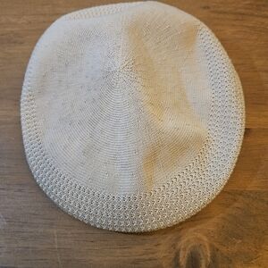 Kangol Men's Tropic Ventair Flat Cap Beige Size Medium Hip Hop Retro Hipster